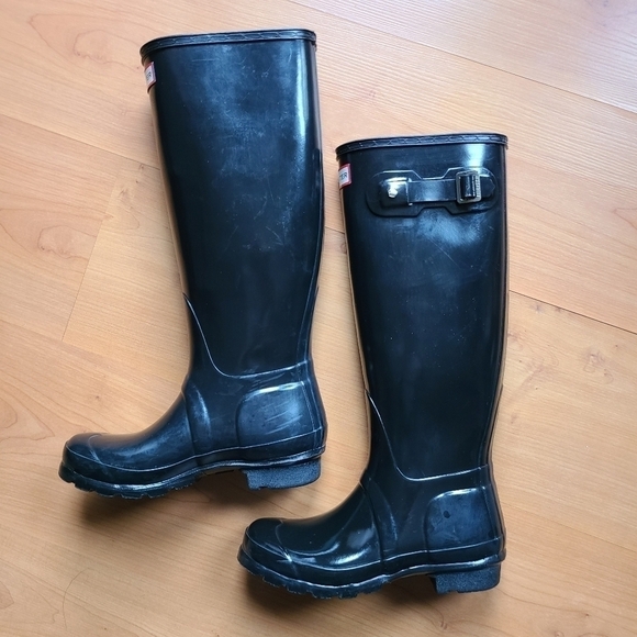 Hunter Tall Original Gloss Rain Boots - Picture 8 of 13